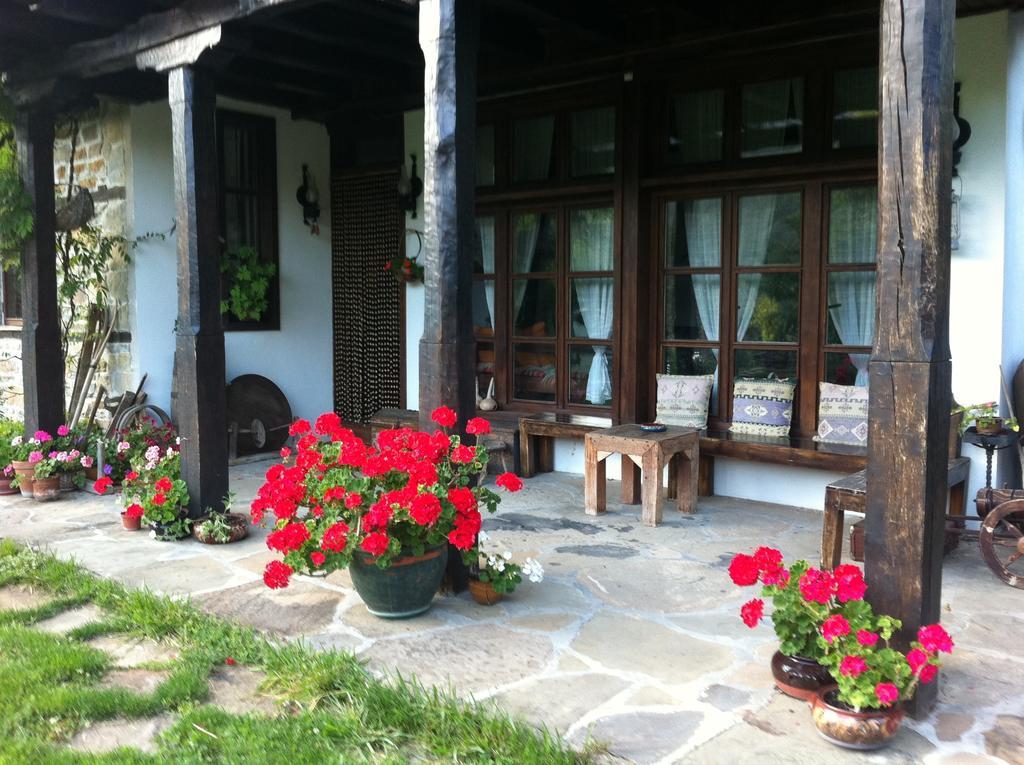 Stefanina Guesthouse Bozhentsi Extérieur photo